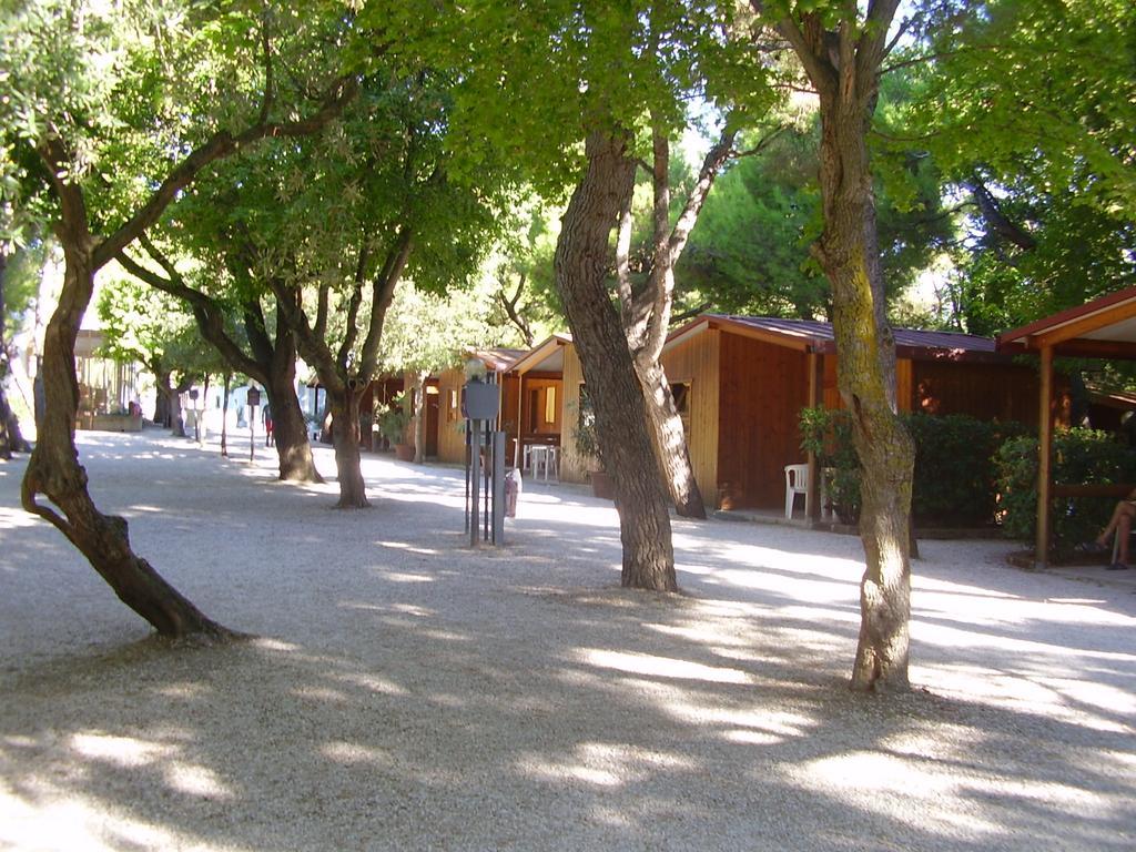 Camping Village Riviera Numana Exterior foto